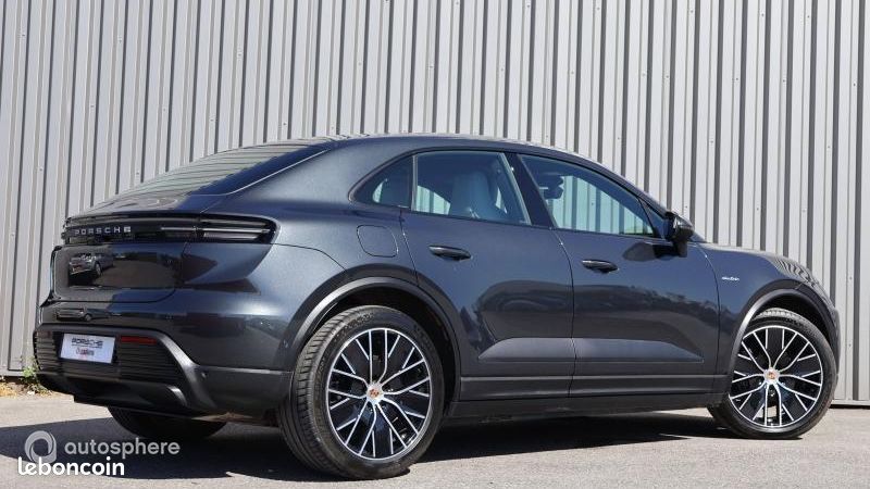 Porsche Macan 408ch 4 MY25 (image 22)