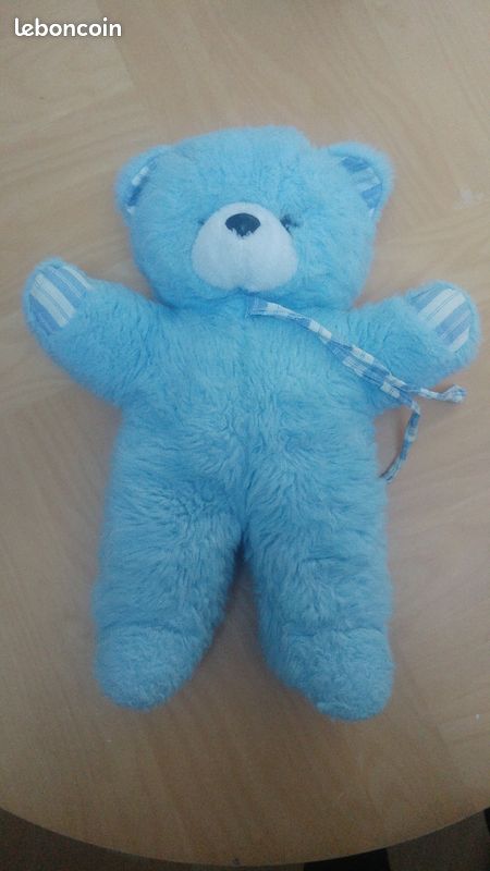 Peluche ours. Environ longueur 30 cm (image 1)