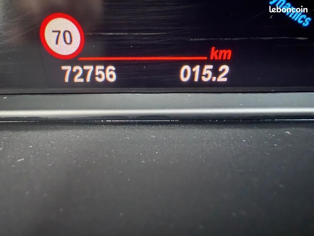 BMW X1 F48 LCI sDrive 18i 140 ch Business Design (image 11)
