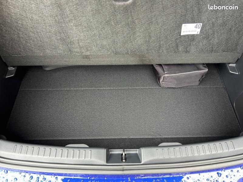Toyota Yaris 116h Design 5p MY26 (image 23)