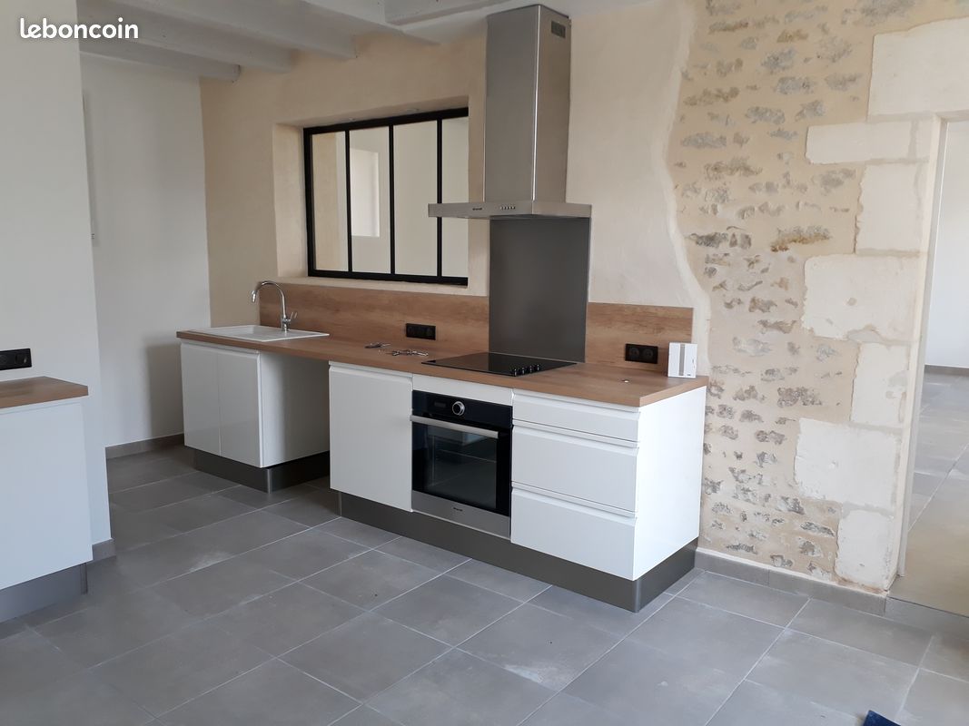Location maison 98 m² - 4 pièces - Saint-Loup 17380 (image 2)