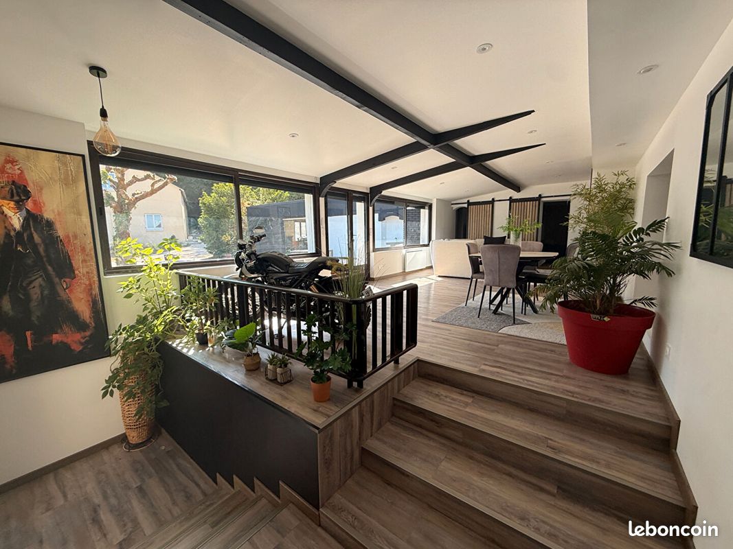 Maison 9 pièces 220 m² · à Vendôme · 220 m² · 399 900 €