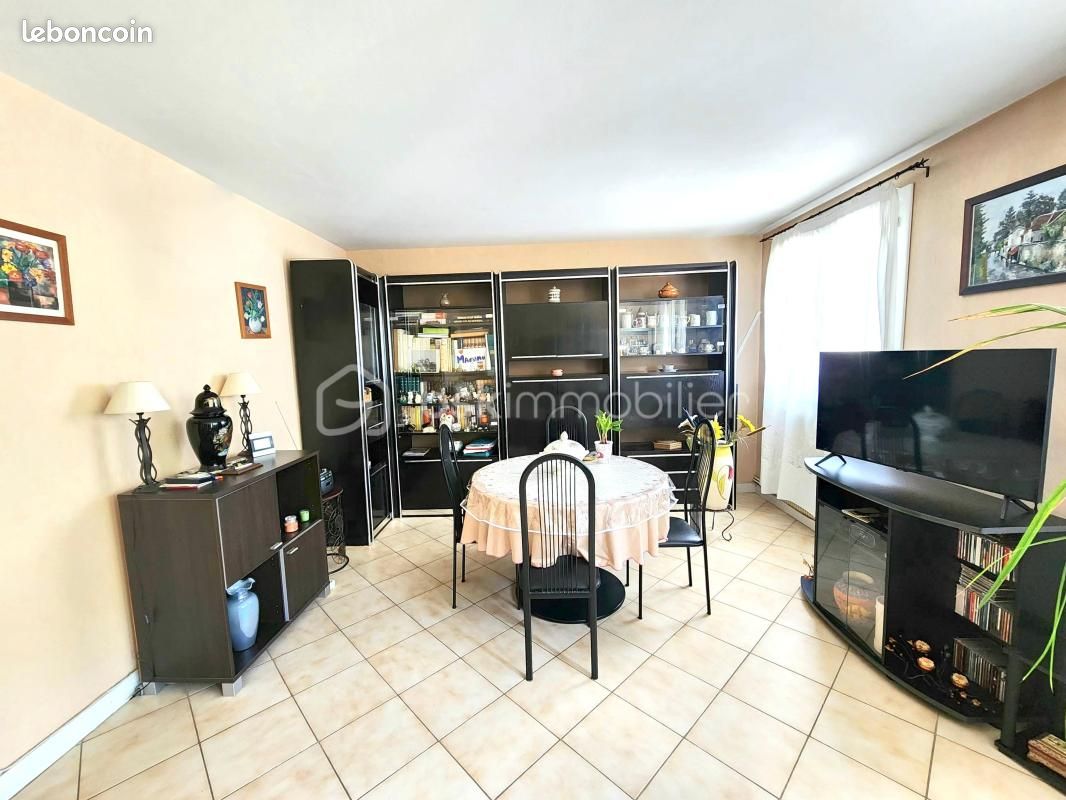 Appartement 4 pièces 69 m² · à Le Plessis-Trévise · 69 m² · 188 000 €