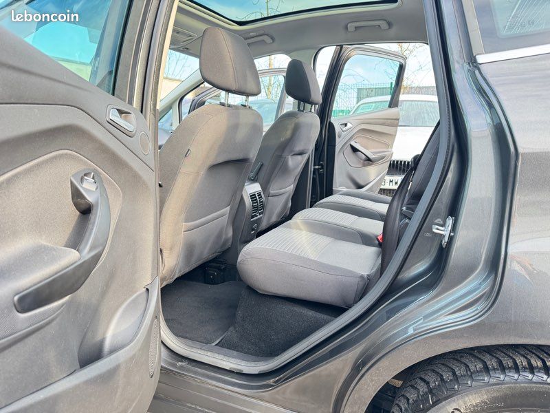 Ford c max (image 9)