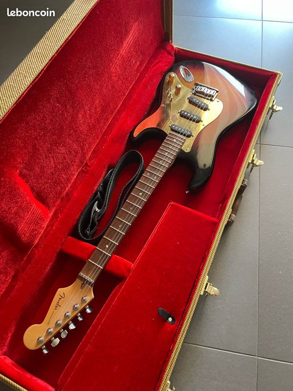 Fender stratocaster us deluxe micros SCHECTER (image 4)