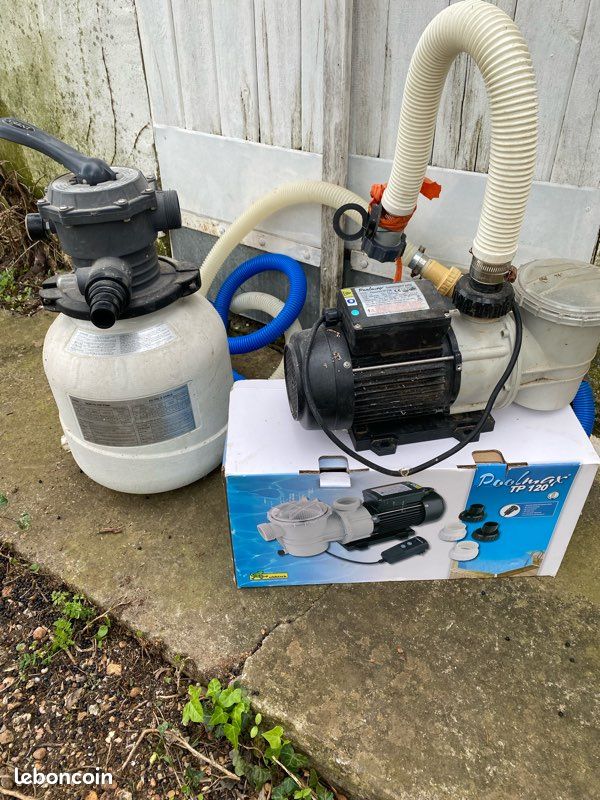 Pompe De Filtration Poolmax TP-120 Pour Piscine - Cœur Du Système De Filtration
