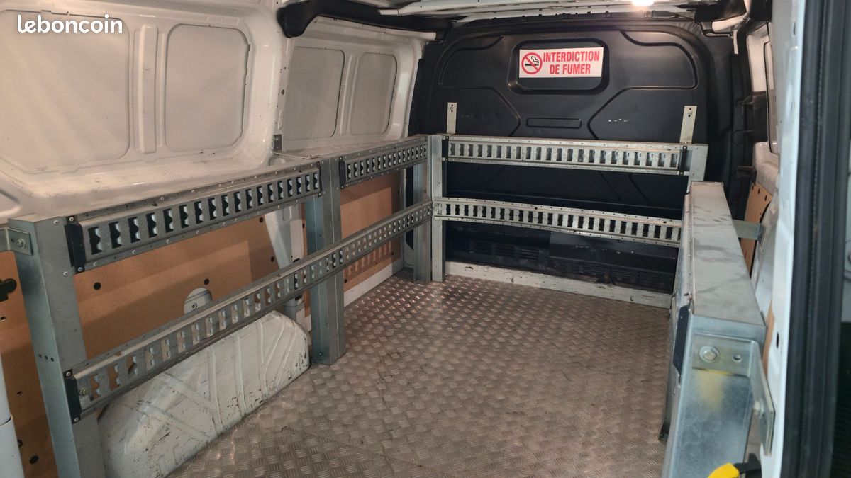 Ford transit custom fourgon 270 2.0 tdci 130 l1h1 court pc-tn limited (image 14)