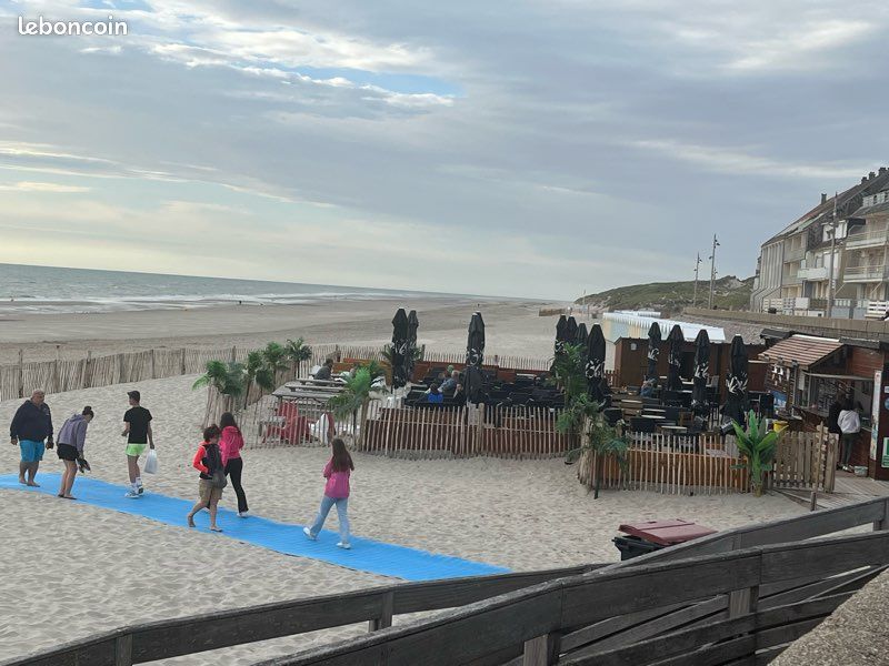 50 m de la plage (image 9)