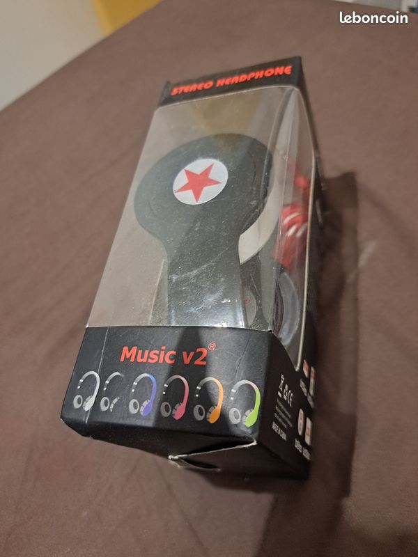 Casque stéréo headphone (image 1)