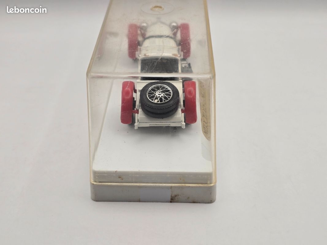 Voiture De Collection Mercedes SSKL 1931 - Modèle Solido 1/43 - Âge D'or - Occasion