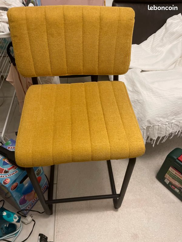 Chaise haute (image 1)