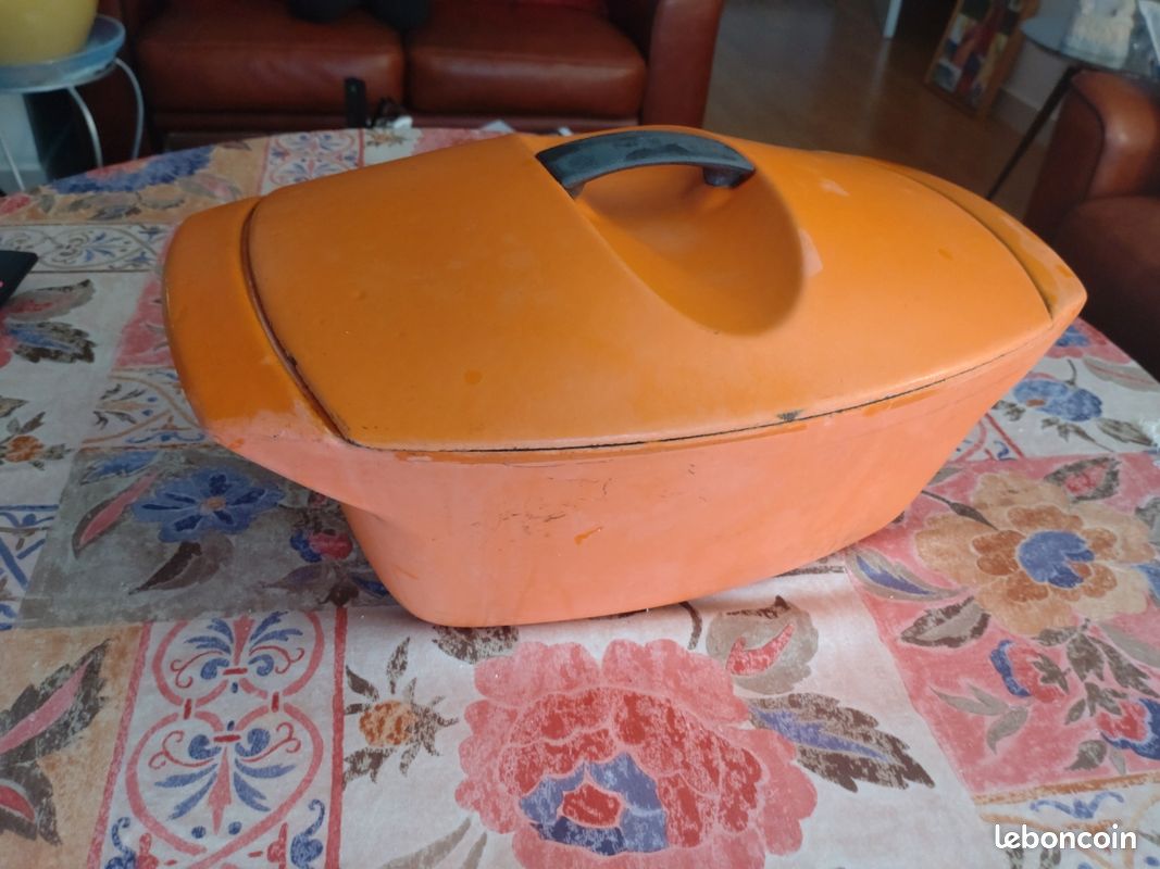 Cocotte Le Creuset La Coquelle N°1 - Jaune - Fonte émaillée - Design Raymond Loewy