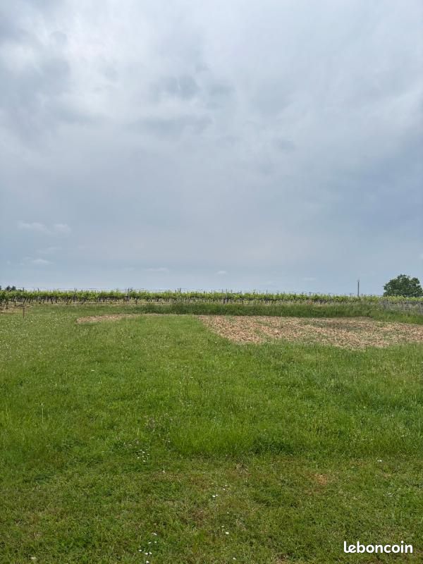 Terrain 600 m² La Lande De Fronsac · à La Lande-de-Fronsac · 95 000 €