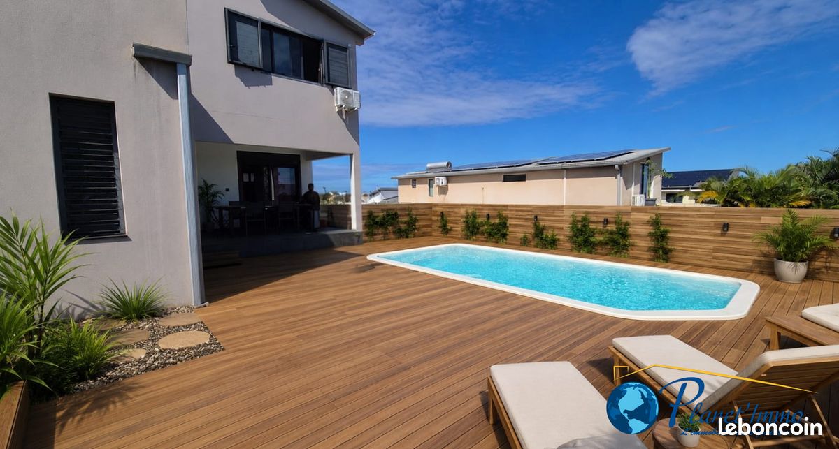 Maison 6 pièces 186 m² · à Saint-Pierre · 186 m² · 495 000 €