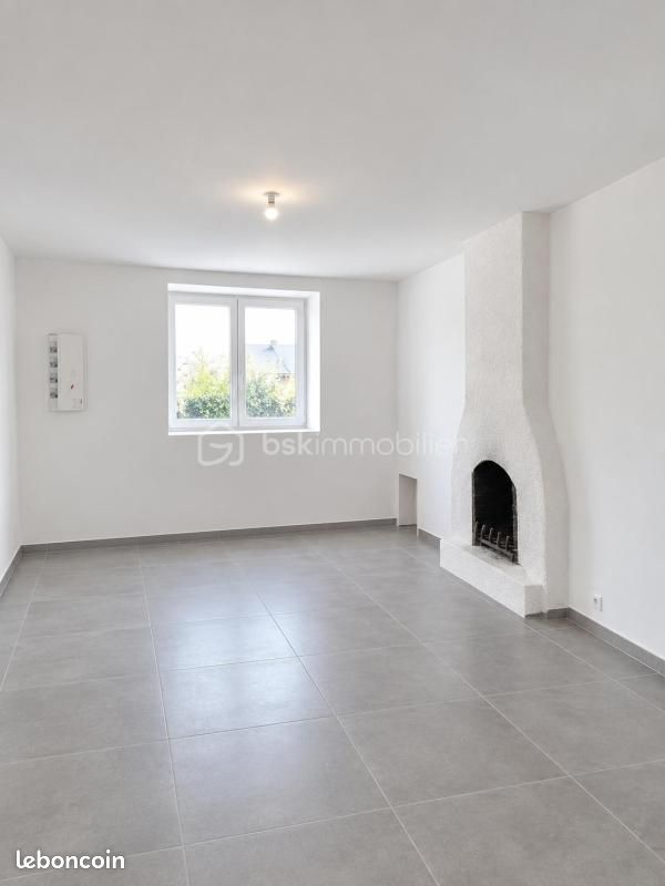 Maison 4 pièces 100 m² · à Tourcoing · 100 m² · 1 050 €/mois