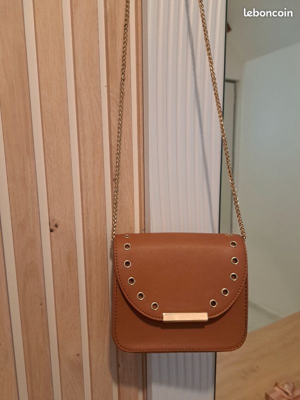 Sac bandoulière eram neuf Accessoires Bagagerie