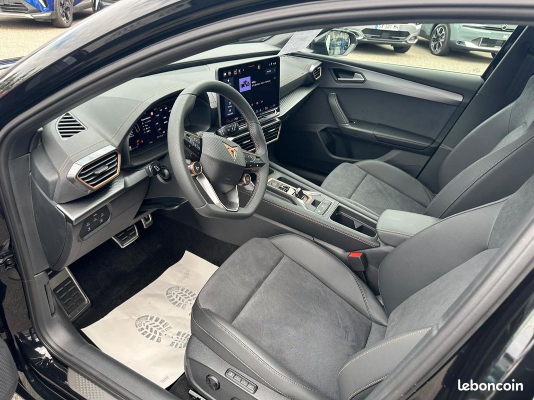 CUPRA Leon 1.5 eTSI Hybrid 150 ch DSG7 V (image 17)