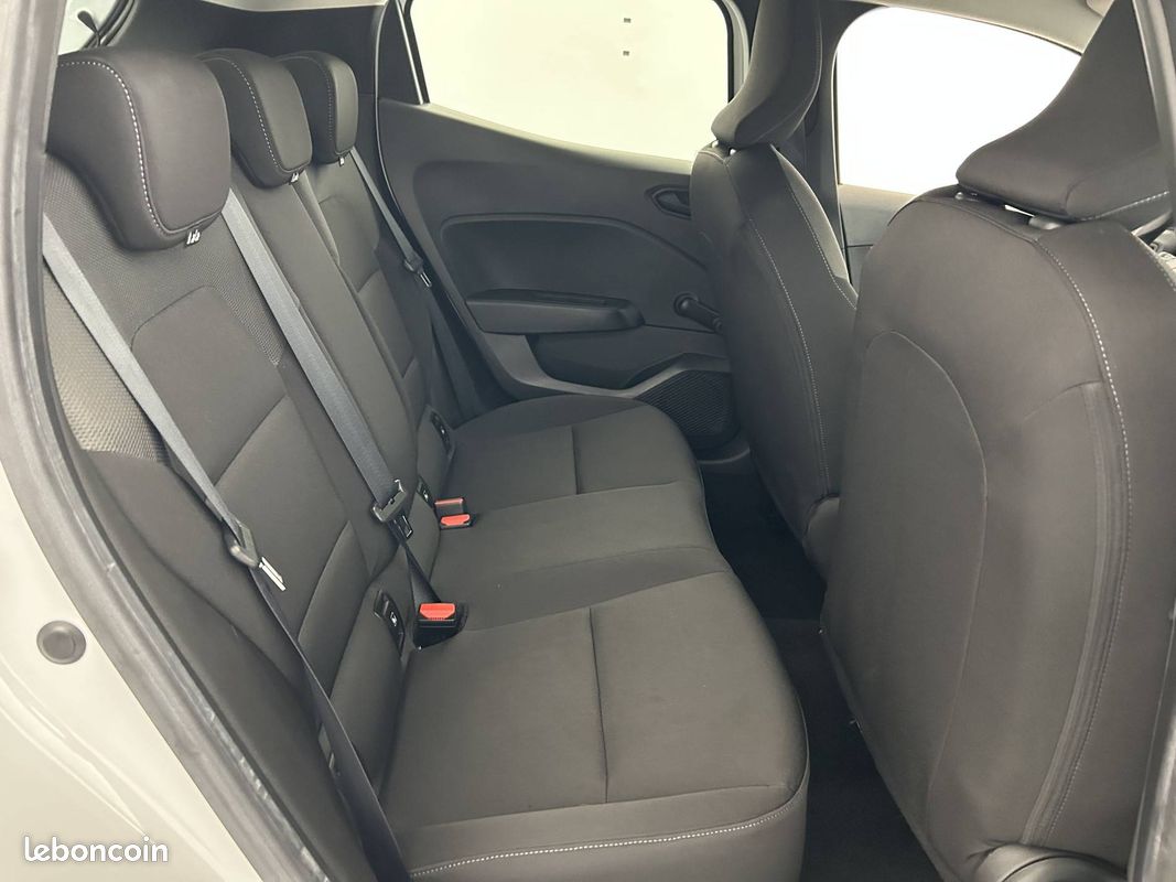 RENAULT Clio SCe 65 Authentic (image 16)