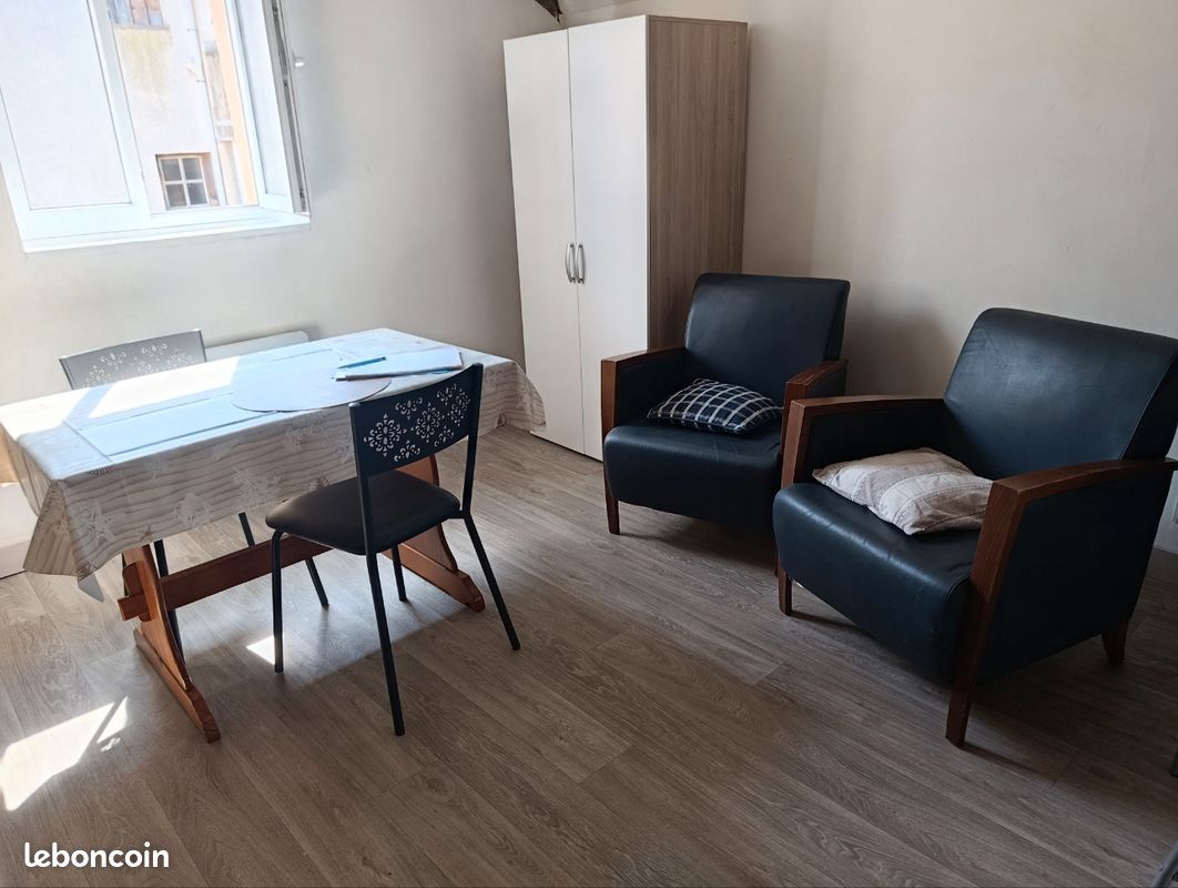 Appartement 2 pièces 23 m² · à Montargis · 23 m² · 390 €