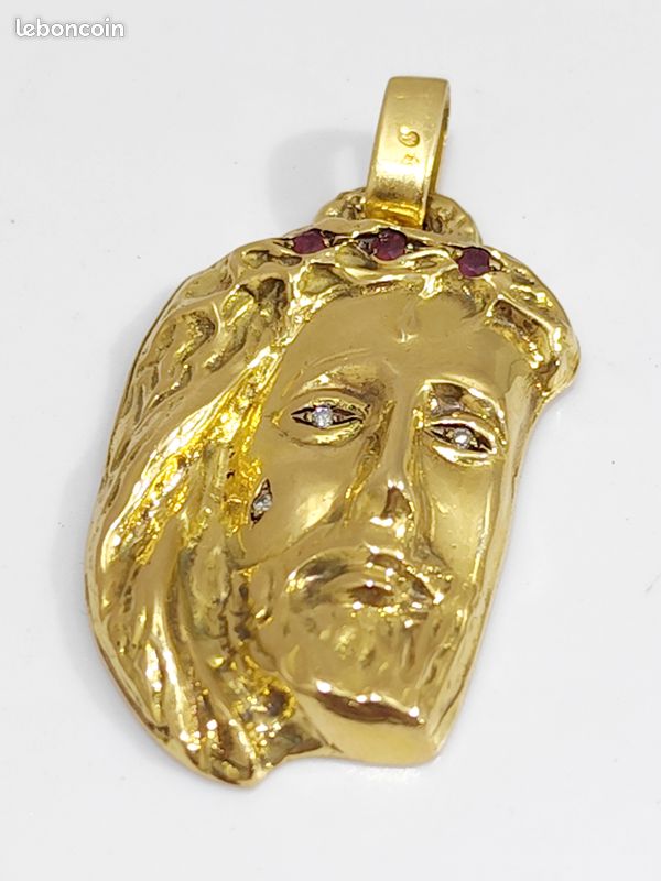Pendentif visage du Christ, Or 750/1000 18ct 18k, rubis et