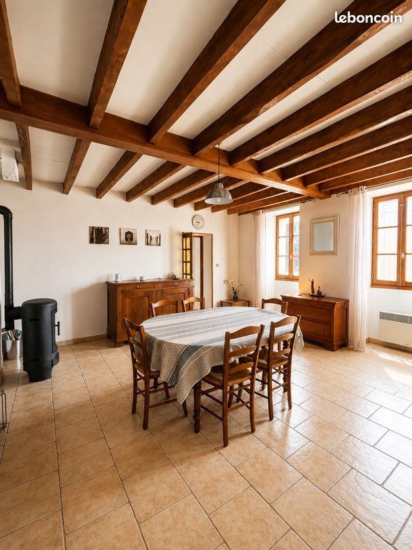 Maison 5 pièces 113 m² · à Jonzac · 113 m² · 170 000 €
