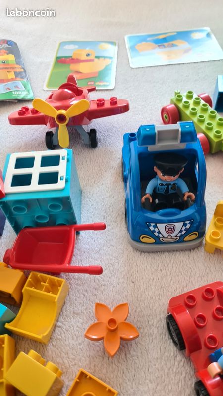 Lego Duplo - Environ 200 pièces et sa boîte de rangement (image 7)