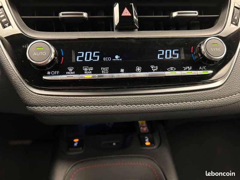 Toyota corolla touring sports Hybride 2.0L 178 GR Sport (image 15)