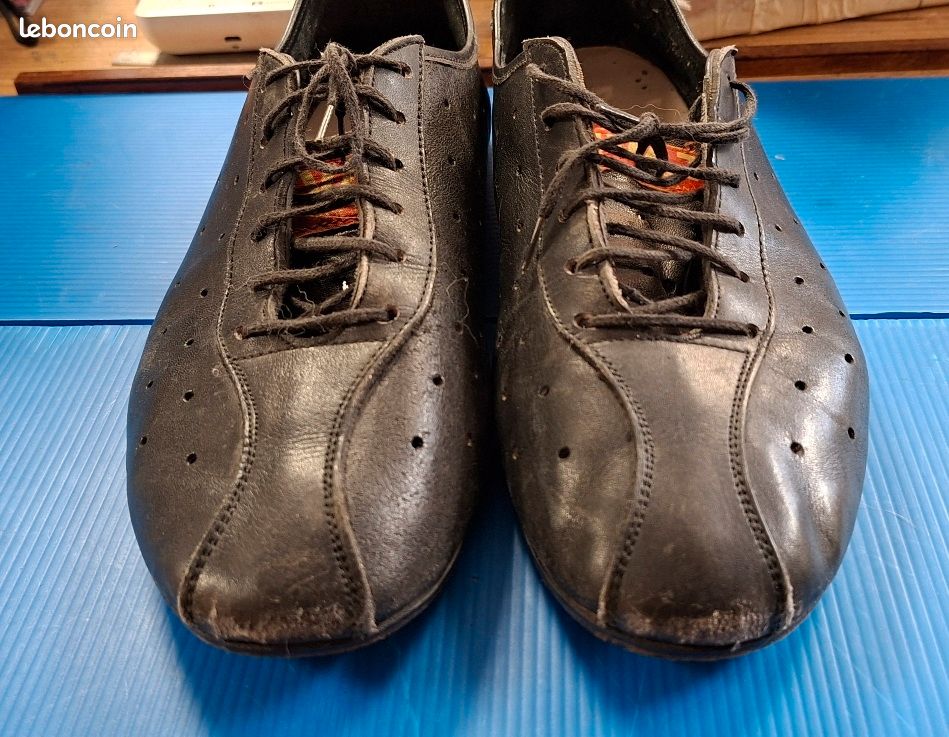 Chaussures cyclisme ancienne RIVAT Henry Mottet Made in France taille