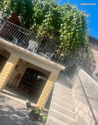 GITE dans MAISON en PIERRE entre VOGÜE et BALAZUC – BAIGNADE en RIVIERE ARDECHE à 200m (image 3)