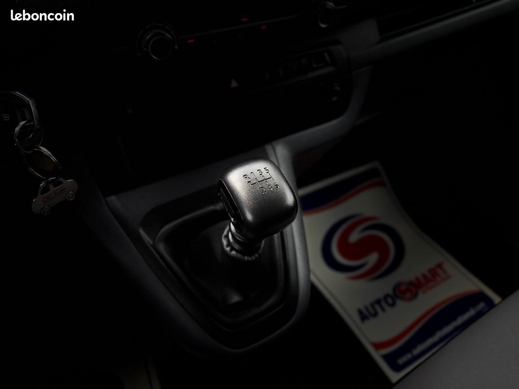CITROEN JUMPY FOURGON GN M 1.6 BLUEHDI 120ch 9 PLACES CONFORT RADAR DE RECUL BLUETOOTH GARANTIE 12 MOIS (image 17)