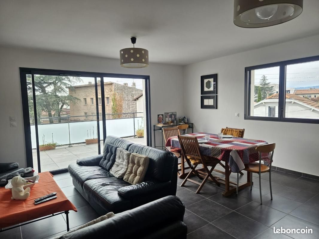 Appartement 2 pièces 53 m² · à Valence · 53 m² · 780 €