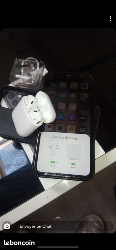 Iphone 11 (image 1)