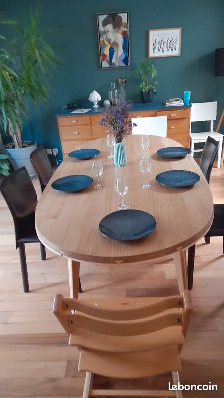 Table salle à manger chêne massif 8/10 personnes (image 2)