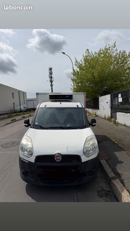 Fiat Doblo Frigo / camion frigorifique (image 1)