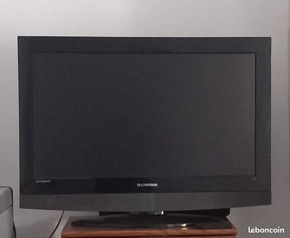 Promo Téléviseur Android Tv Uhd 58" Techwood chez Cora