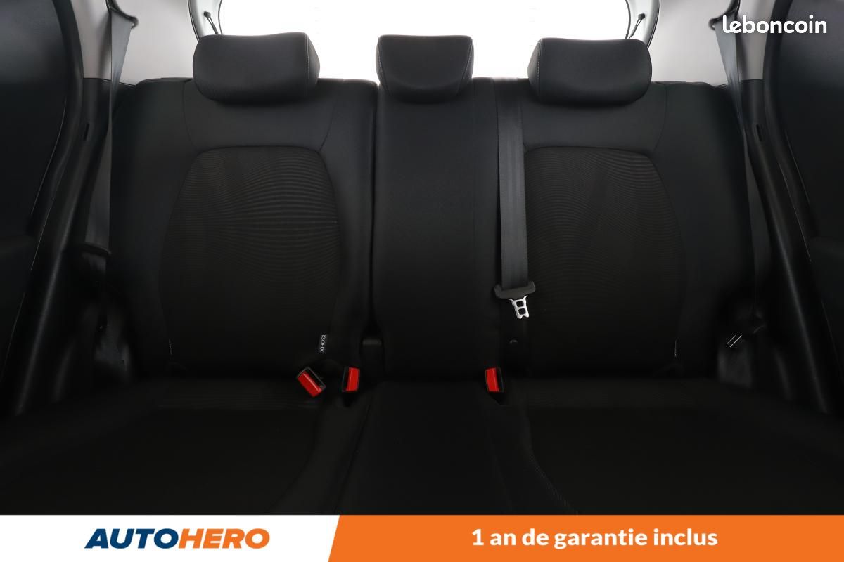 Hyundai i10 1.0 Intuitive 66 ch (image 8)
