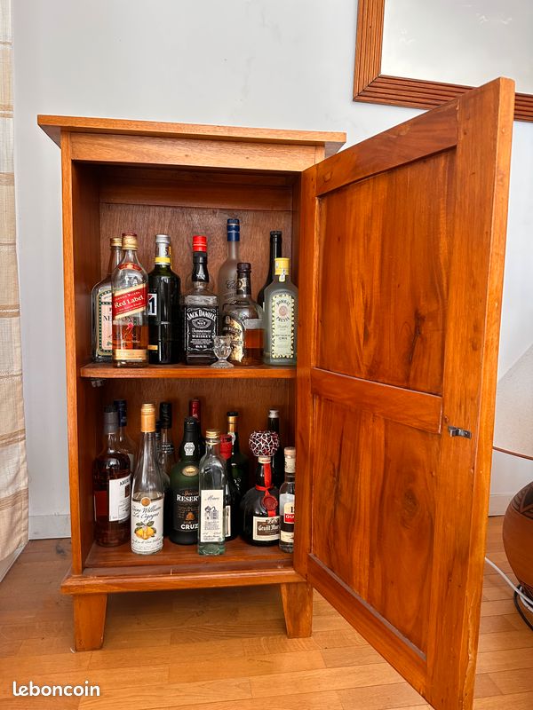 Petit meuble bar en bois massif (image 2)
