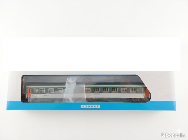 PIKO 96405 Automotrice Z7500 Languedoc SNCF HO 1/87