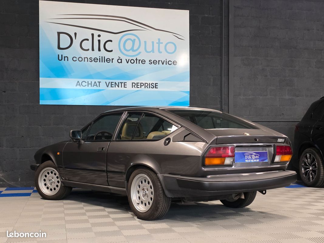 ALFA ROMEO GTV 2.0l 130ch (image 4)