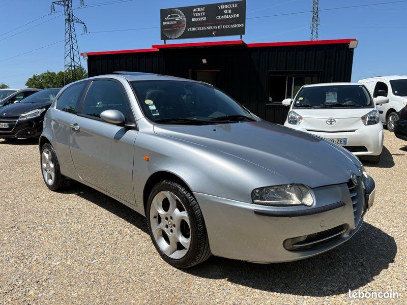 🚗 Alfa Romeo 147 1.6i TwinSpark 120ch - Toit Ouvrant (image 1)