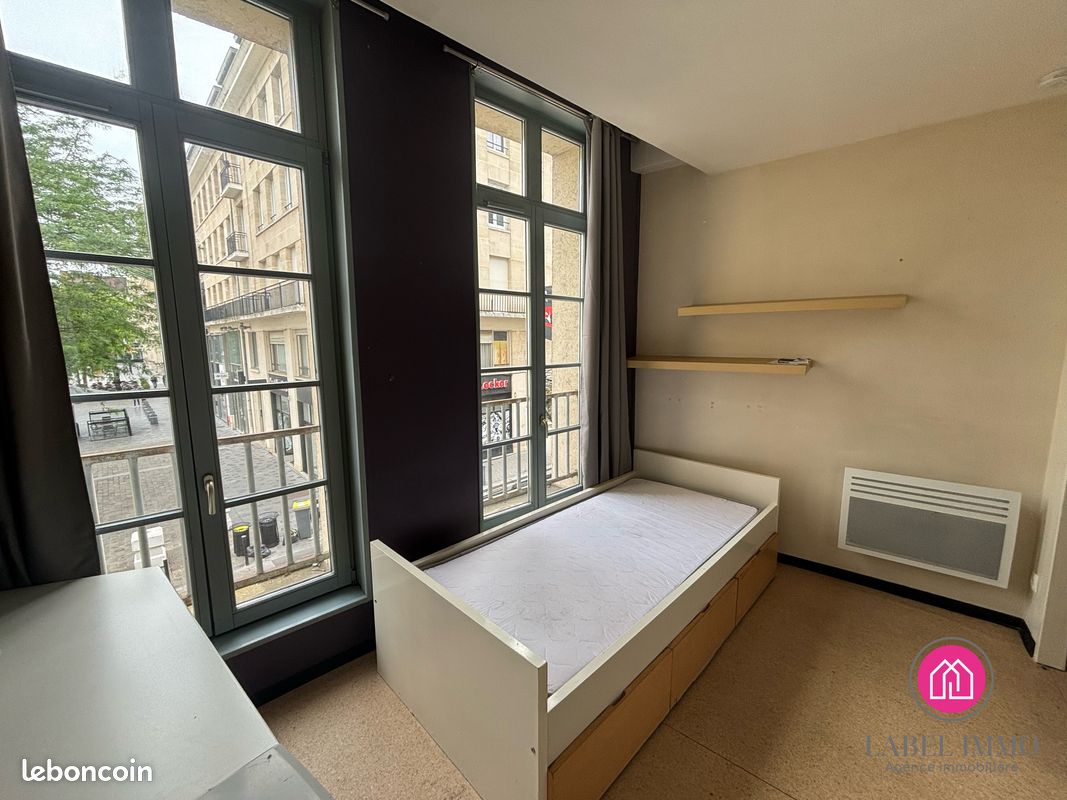 Appartement 1 pièce 13 m² · à Valenciennes · 13 m² · 380 €/mois