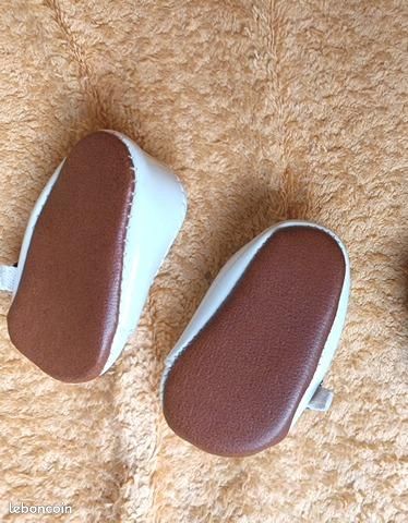 2 Paires Chaussures Cuir Pour Poupées 15-20 Cm – Accessoire Taille 17 Cm, Blanche Et Marron, Cadeau Collectionneur