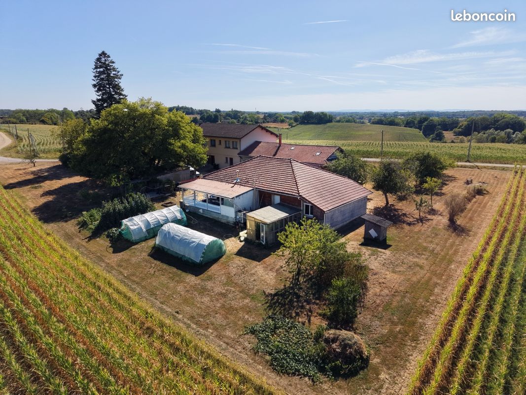 Maison 5 pièces 222 m² · à Coligny · 222 m² · 285 000 €