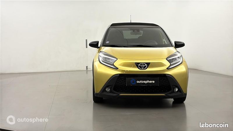 Toyota Aygo X 1.0 VVT-i 72ch Air Collection S-CVT MY23 (image 2)
