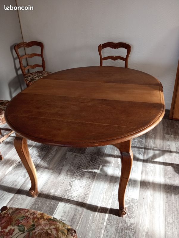 Table salle à manger avec 6chaises ébéniste (image 2)