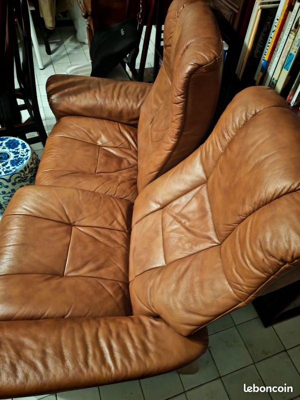 Vente de fauteuill deux places Stressless tres bon etat (image 4)