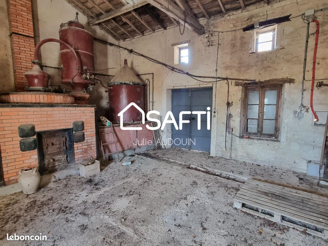 Maison 6 pièces 216 m² - Mareuil 16170 (image principale 14)