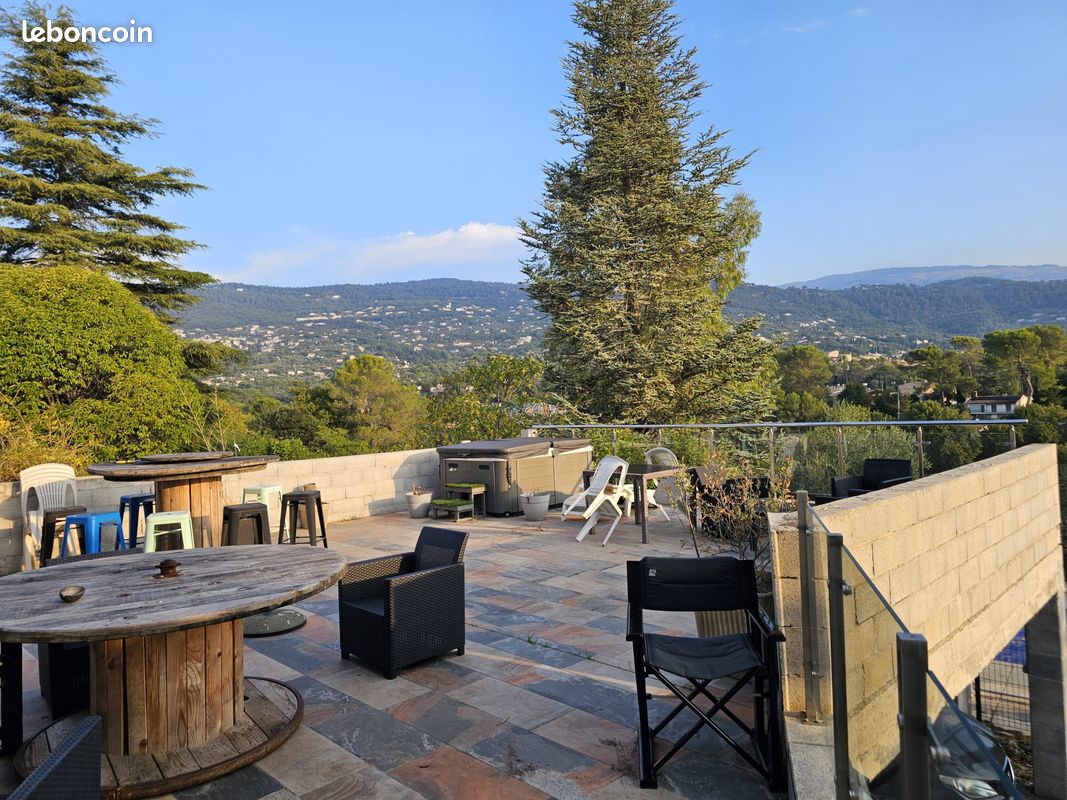 Maison 6 pièces 158 m² · à Peymeinade · 158 m² · 679 000 €