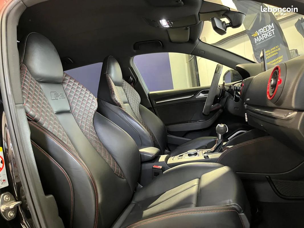 AUDI RS3 Sportback 2.5 400ch Base - 2018 - Boîte auto - GPS - LED (image 23)