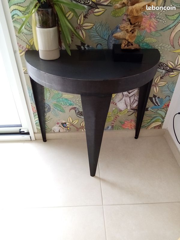 Console métal (image 2)